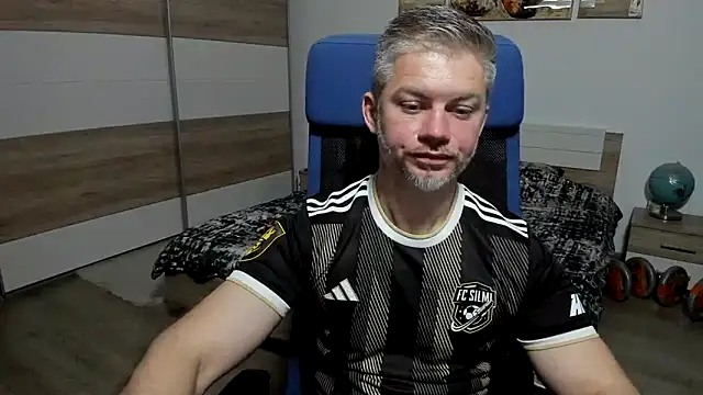 RobbyShawz 现场XXX聊天