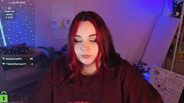 Mia_R0ss Show in webcam