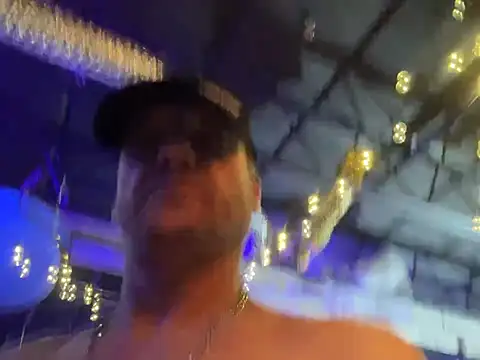 AidenMcKnight's Webcam Show