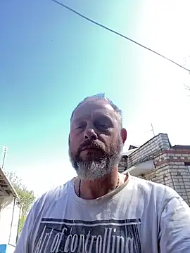 XXX chat uživo modela Frosl
