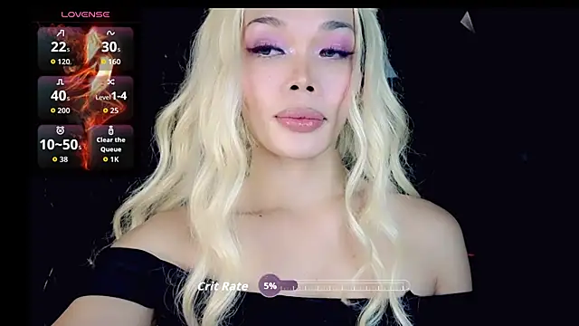 YOURHOT_STUFF Show in webcam