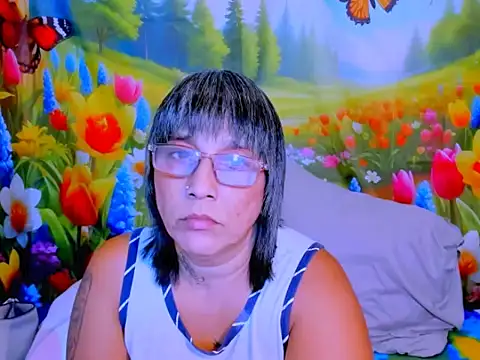 Chat +18 de indianroxy ao vivo