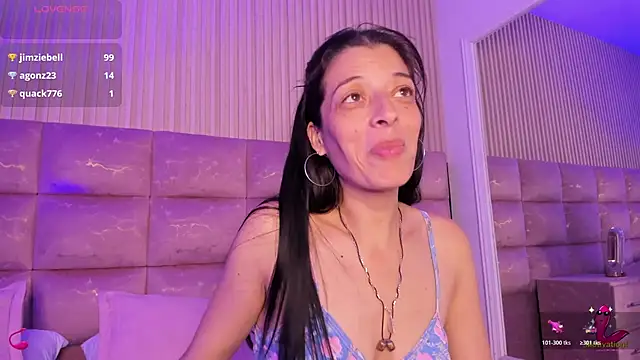 ShaunaDream's Live XXX Chat