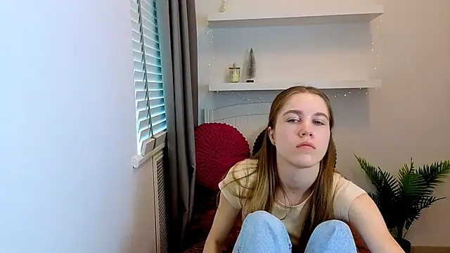 LoveXLexi Adlı Modelin Canlı XXX Sohbeti