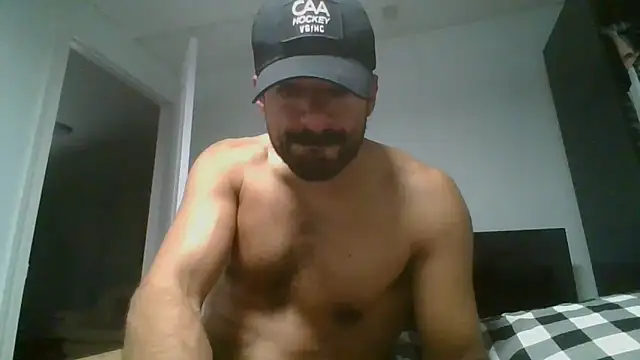 piggylatino's Webcam Show