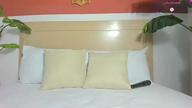 lili_cardenas_ Live XXX Chat