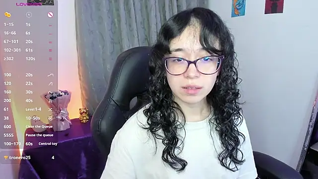 Živý XXX chat indra_cam