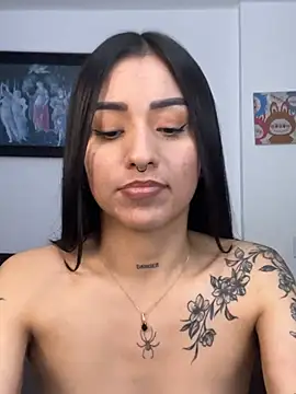 Chat XXX ao vivo de ananya_sex1