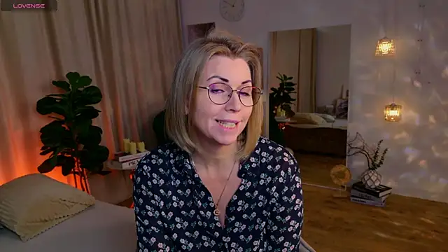 Chat XXX en directo de Annie_Light