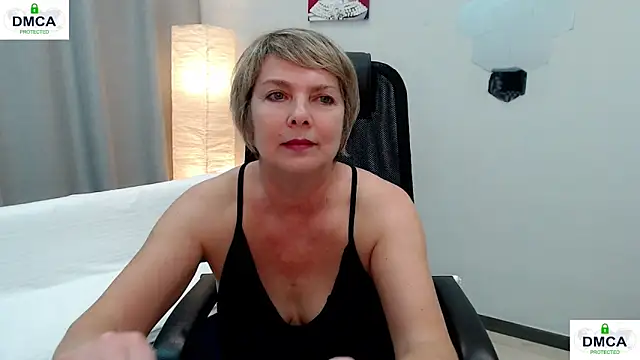 Pion_01 Adlı Modelin Web Kamerası Şovu