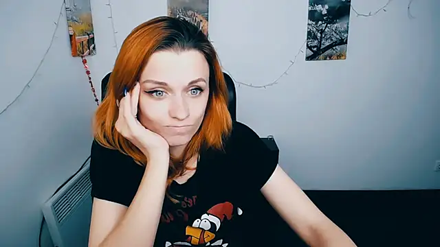 PeppyMia élő XXX-chatje