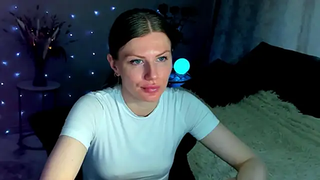 JinnaGreat Adlı Modelin Canlı XXX Sohbeti