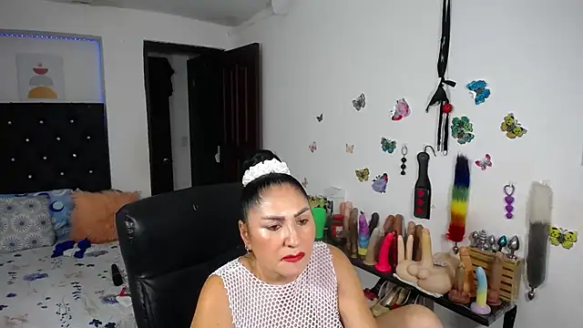 แชท XXX สดของ mature_bigboobs10