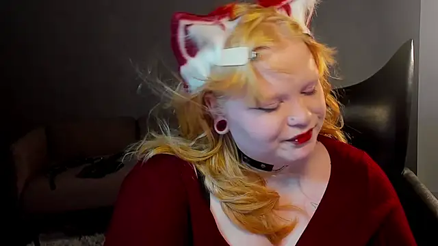 Chat +18 de LottieReed ao vivo