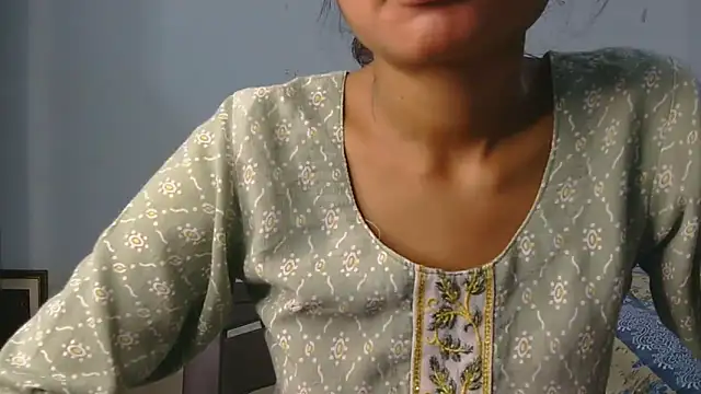 Aarti_misty71 – webcam-show