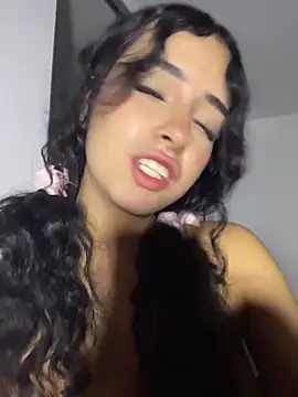 XXX chat uživo modela RosseMelody