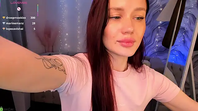 Aria_Mila Adlı Modelin Canlı XXX Sohbeti
