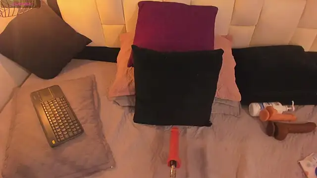 Czat XXX na żywo – camila__herrera