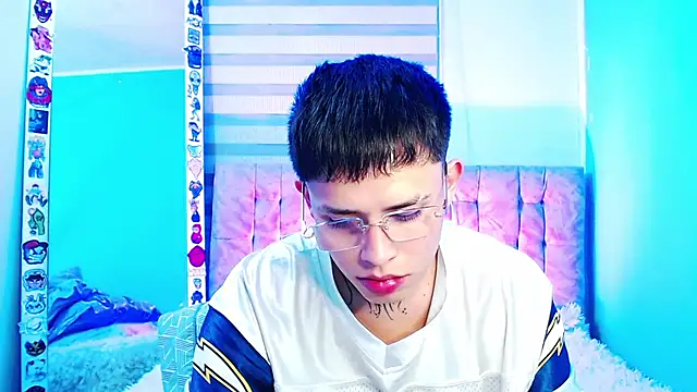 Czat XXX na żywo – _justinmoon2