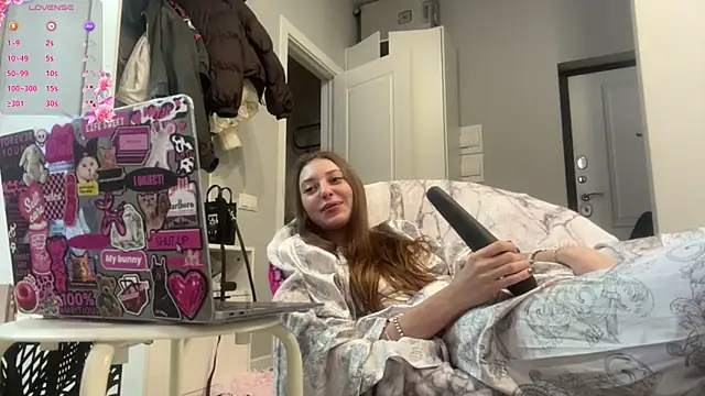 selena_favn Adlı Modelin Web Kamerası Şovu