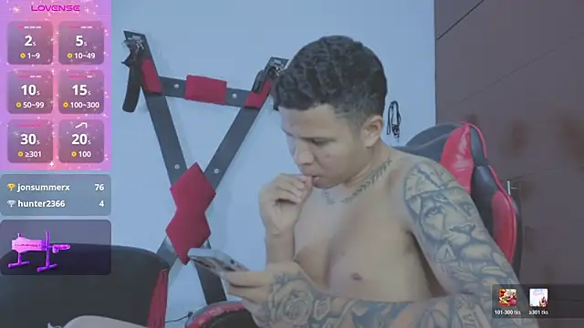 Chat XXX ao vivo de Steven_SkinnyBoy