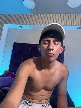 AndyJustgame_ Live XXX Chat