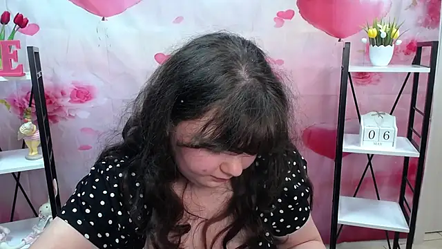 NeonilaLisova Chat XXX live