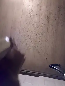Hungwell1515 webkamerás műsora
