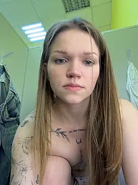 StreetSquirt: вебкам-шоу
