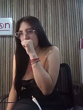 Valk_submissive 라이브 XXX 채팅