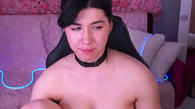 Chatroom XXX en direct de EmilyCandyy