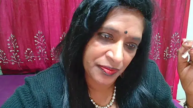 Онлайн чат XXX INDIANFUSION