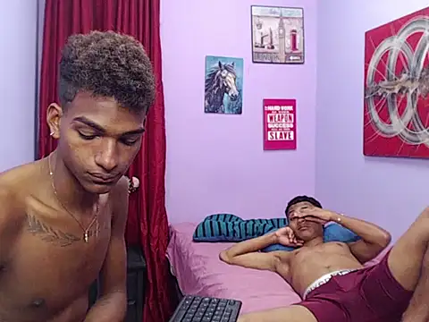 black_twinks Webcamshow