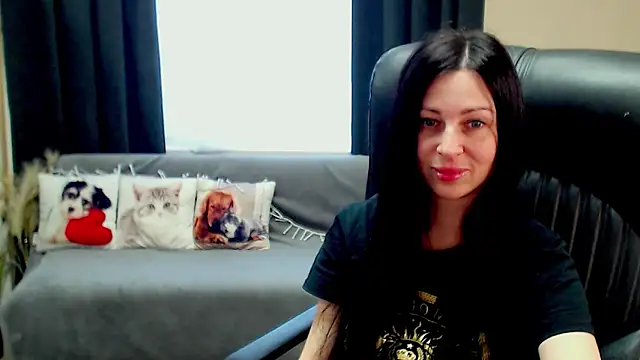 Chatroom XXX en direct de SweetLouise_