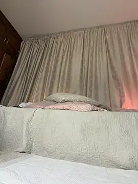 دردشة ameliaa_lov3 الجنسية المباشرة