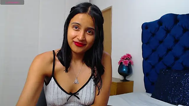 Chatroom XXX en direct de Lili666_
