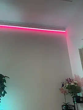 ScarletFlameee Webcam show