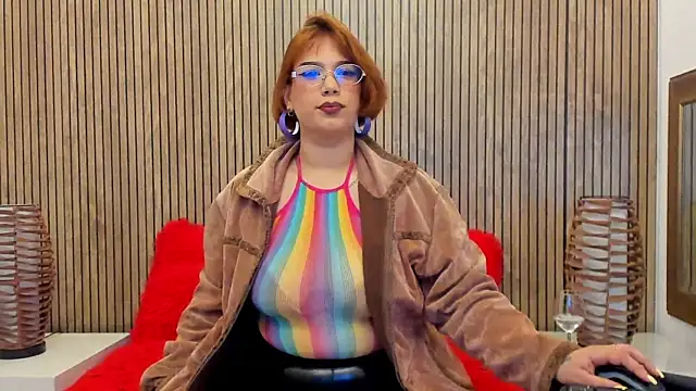 Chat +18 de MillyHotsoon ao vivo