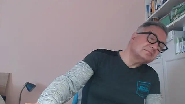 Chat +18 de YOU6me ao vivo