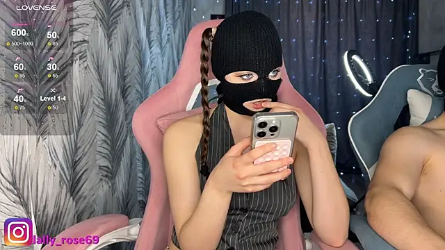 LallyRose69 Pertunjukan Webcam