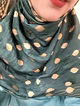 Indian-Aleena Obrolan Langsung XXX