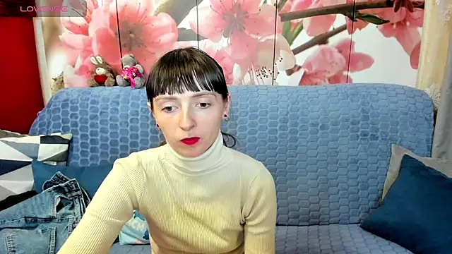 TayanaJons Adlı Modelin Canlı XXX Sohbeti
