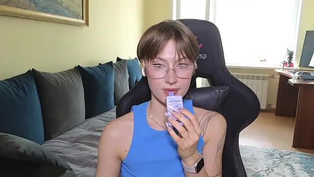 MalvinaBlum live XXX chat