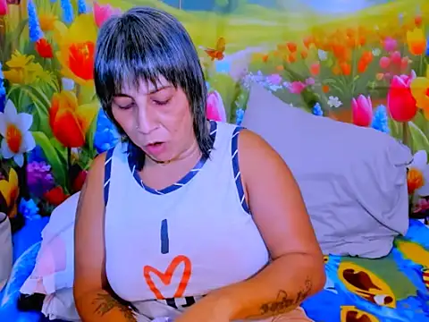 indianroxy লাইভ XXX চ্যাট