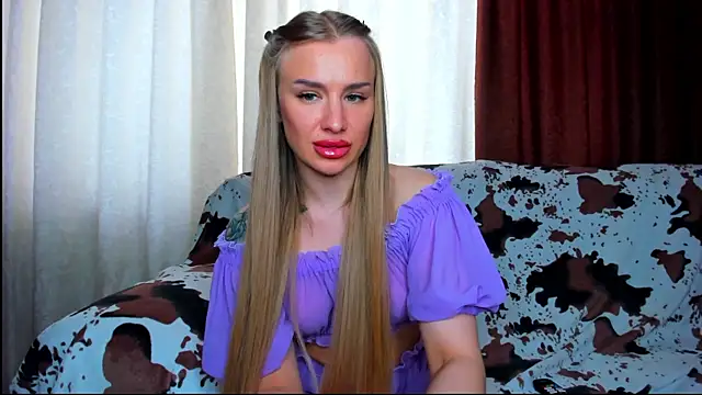 Онлайн чат XXX MashaFromRussia-_-