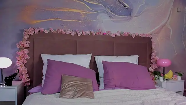 NicoleWells22's Webcam Show