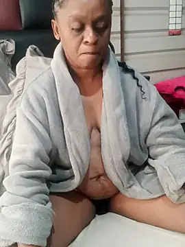 matureexoticdance Show in webcam