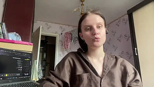 SofiaOops_1: онлайн-секс-чат