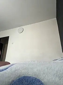 MikyVesela Chat XXX live