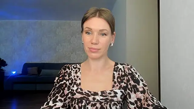 miababemi09 Adlı Modelin Canlı XXX Sohbeti